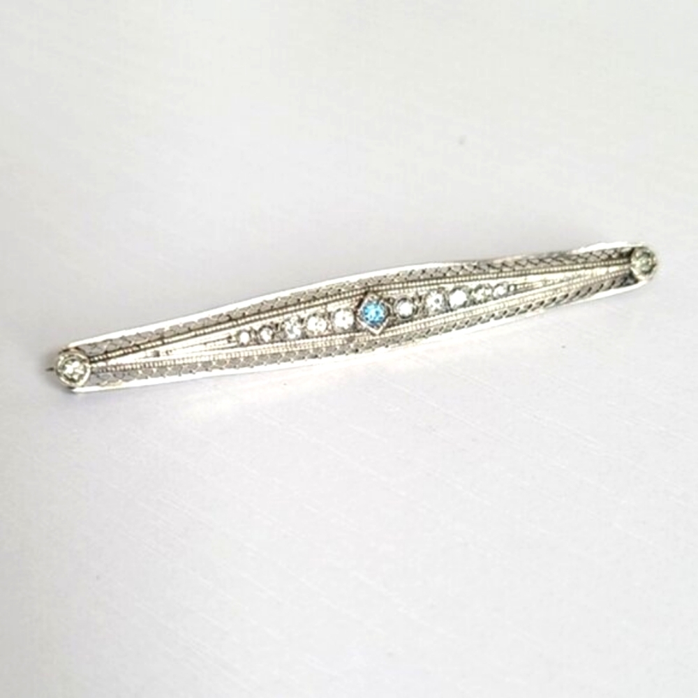 Vintage Slim Sterling Silver Pointer Blue White Crystal Bar Brooch